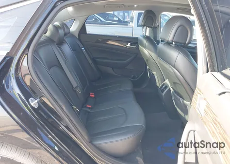 2015 Hyundai Sonata Limited z USA, uszkodzony, nr VIN 5NPE34AF9FH132628